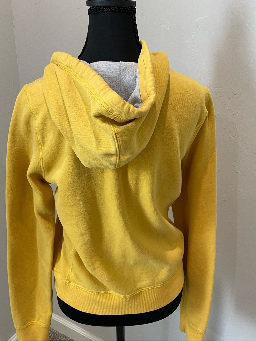 Abercrombie & Fitch Yellow Half-Zip Hoodie with Embroidered A Y2K - Picture 4 of 7